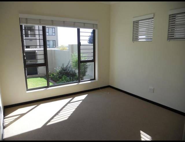 2 BEDROOM PROPERTY TO RENT IN BRYANSTON